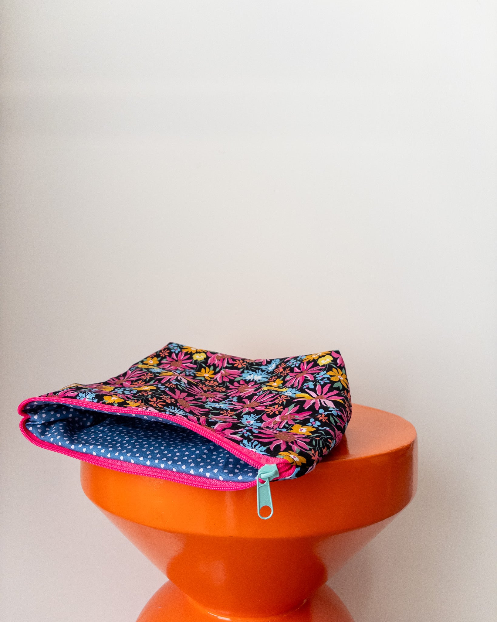 Projectbag/toilettas midi | Pink flowers