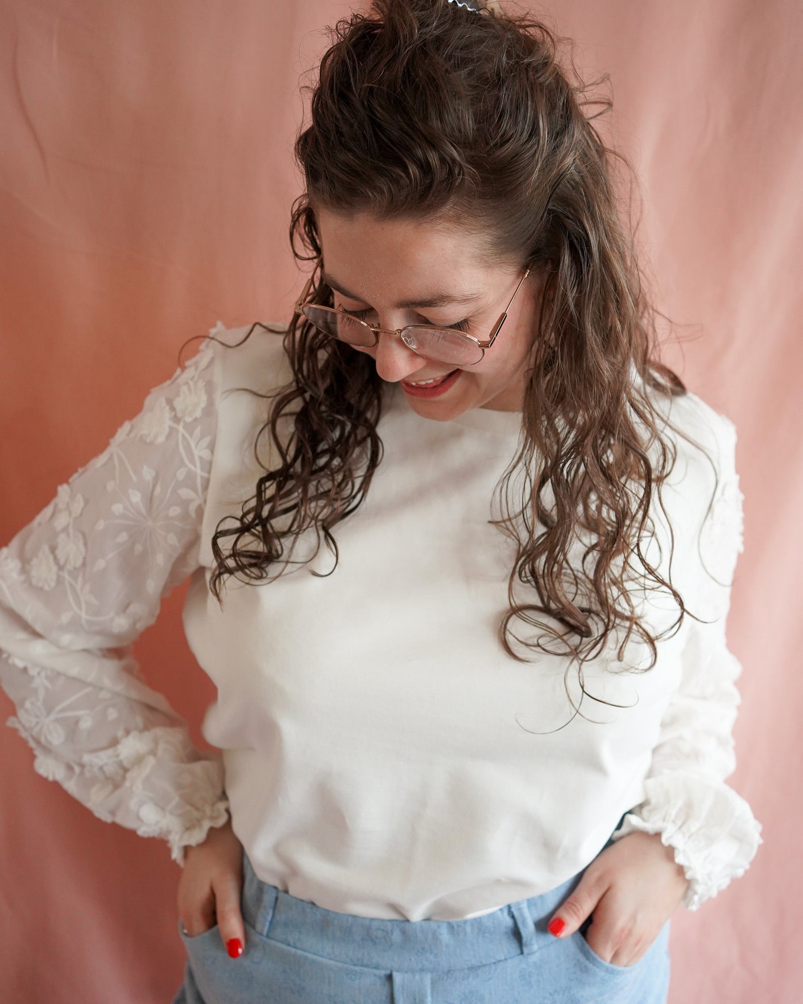 Vicky (white flowers) top