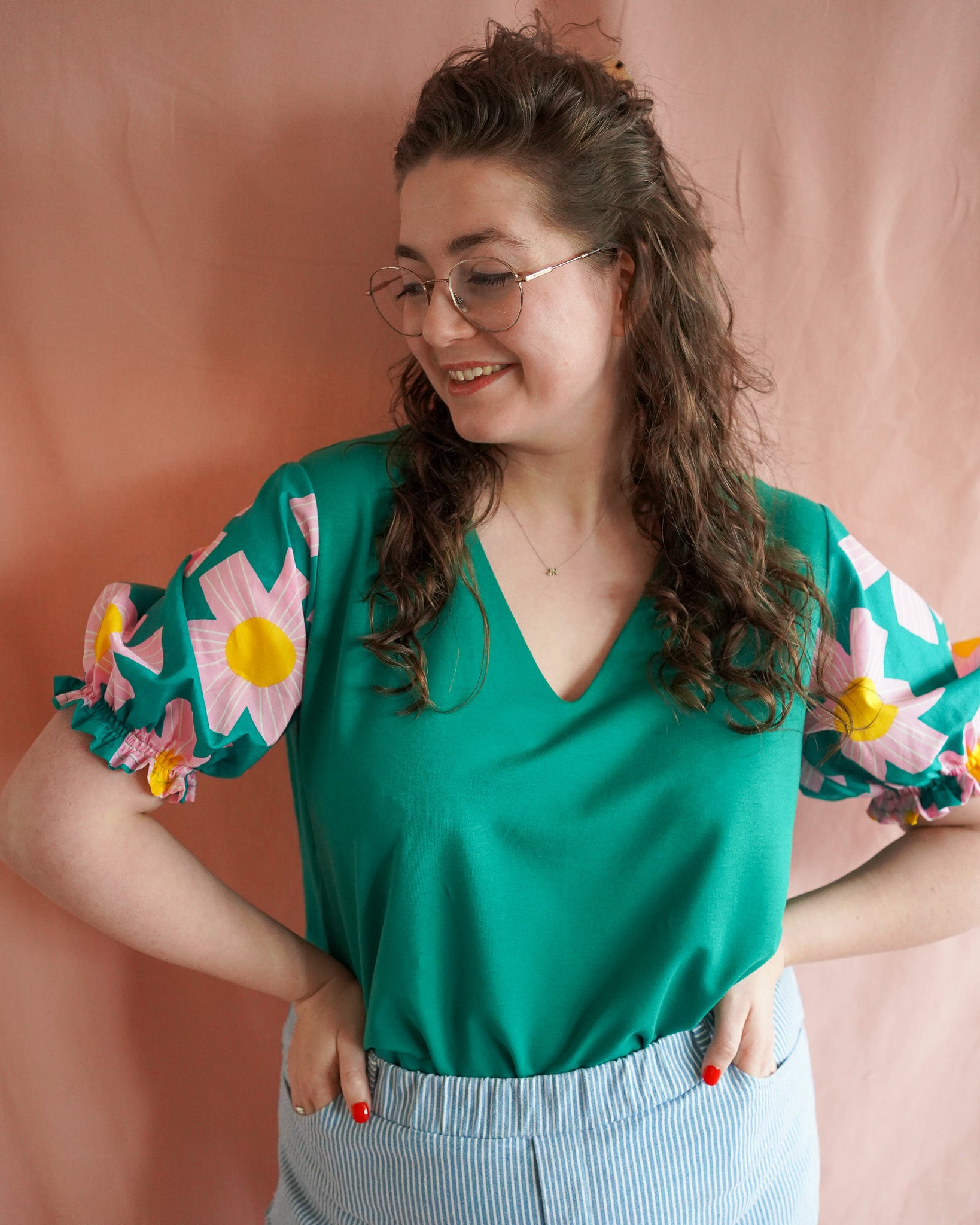 Vicky (green) top