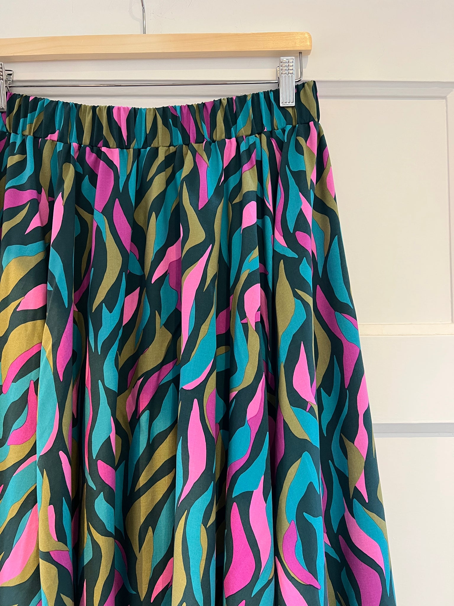 Rok Lena | Green flames
