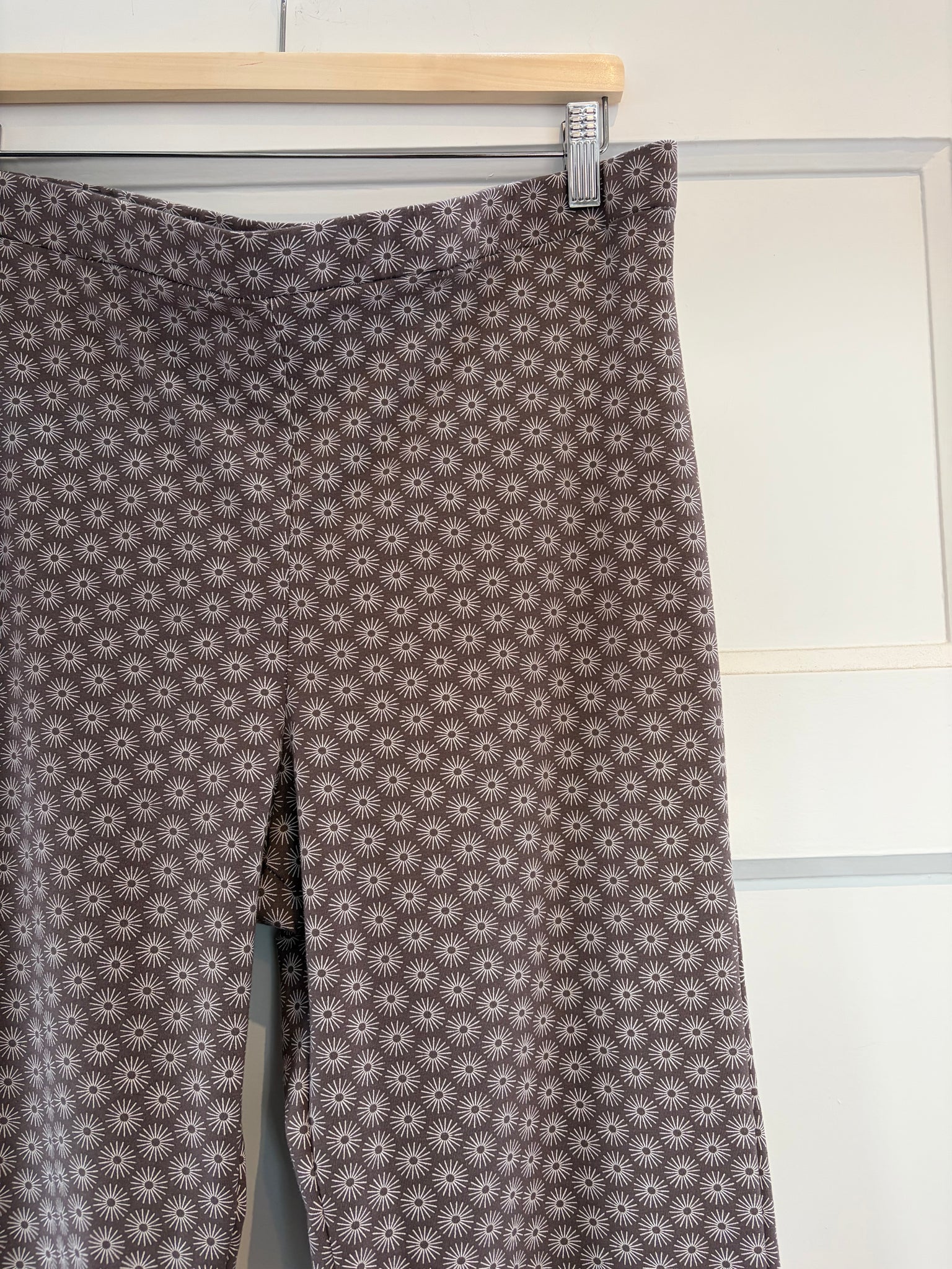 Flared Kaat | taupe umbrella