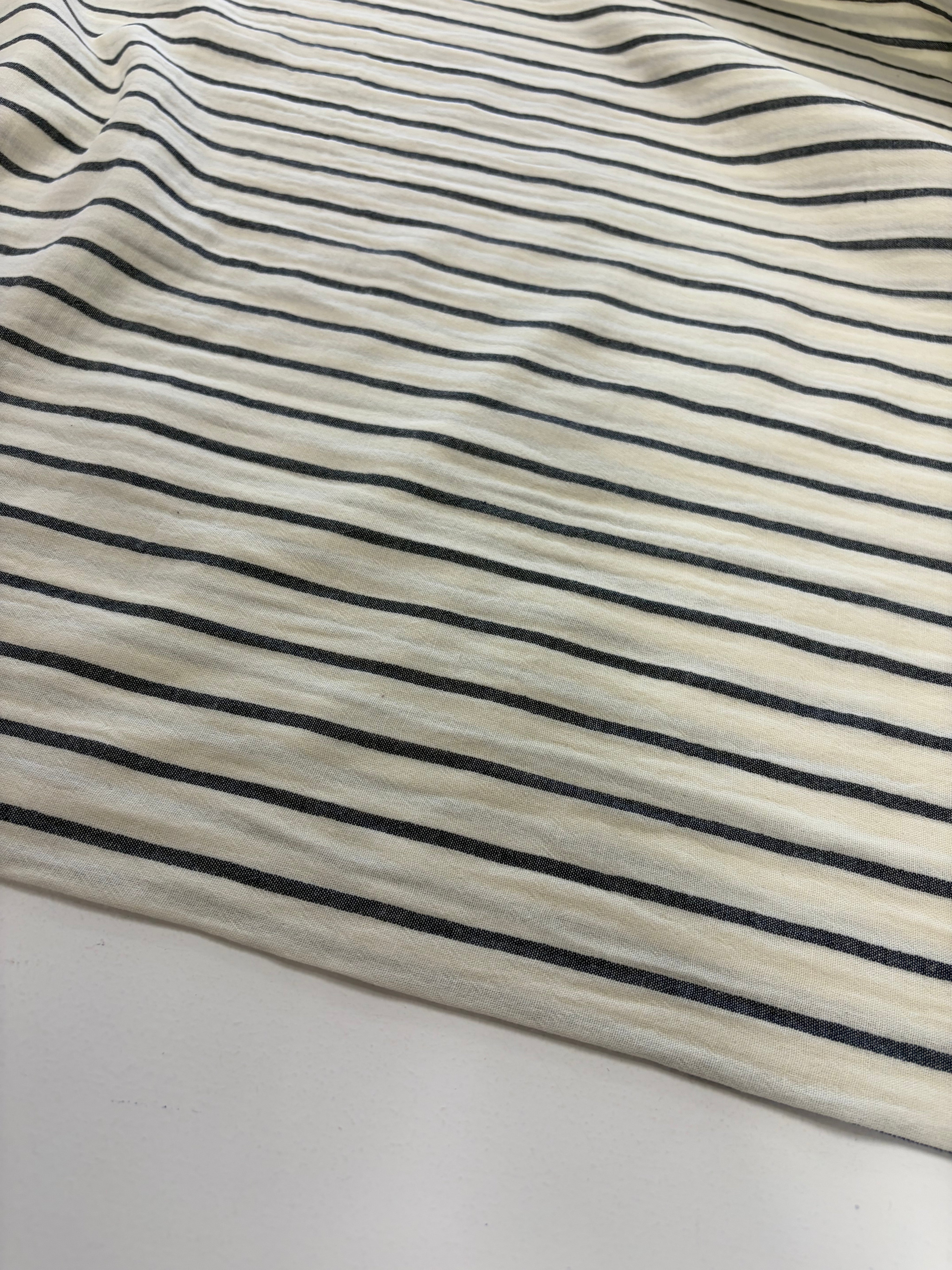 Coupon stof katoen hydrofiel  streep navy - 1,5 m