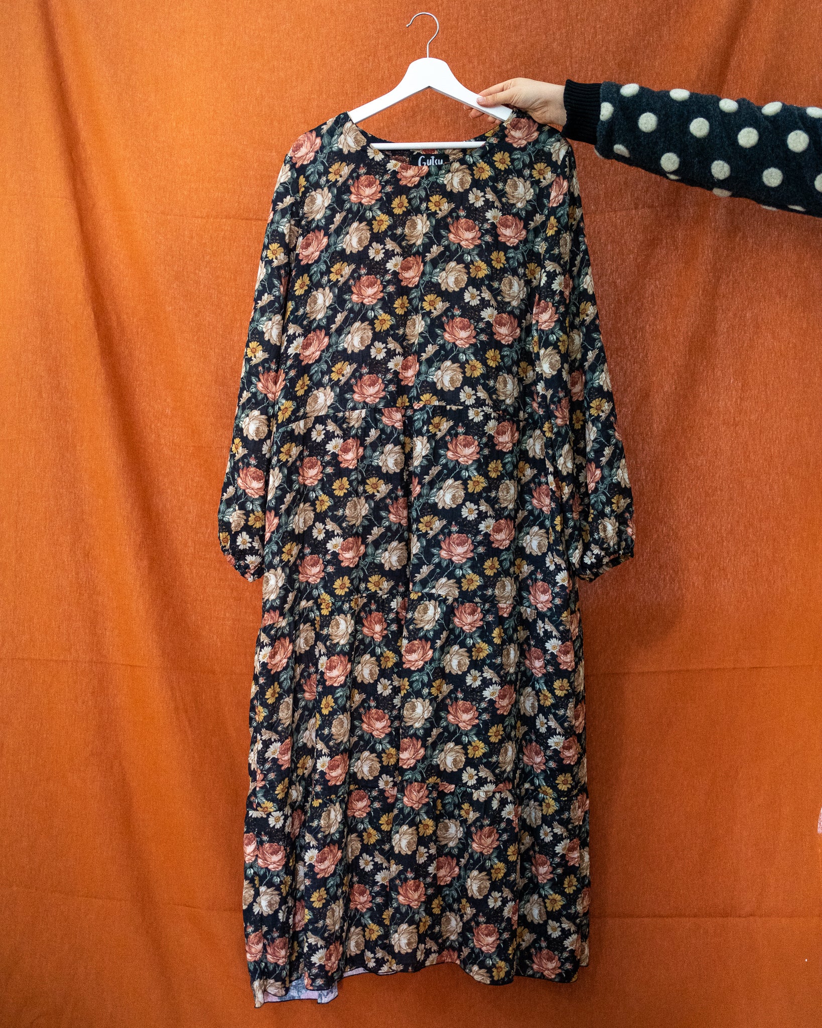 Fay (zwart flowers) dress