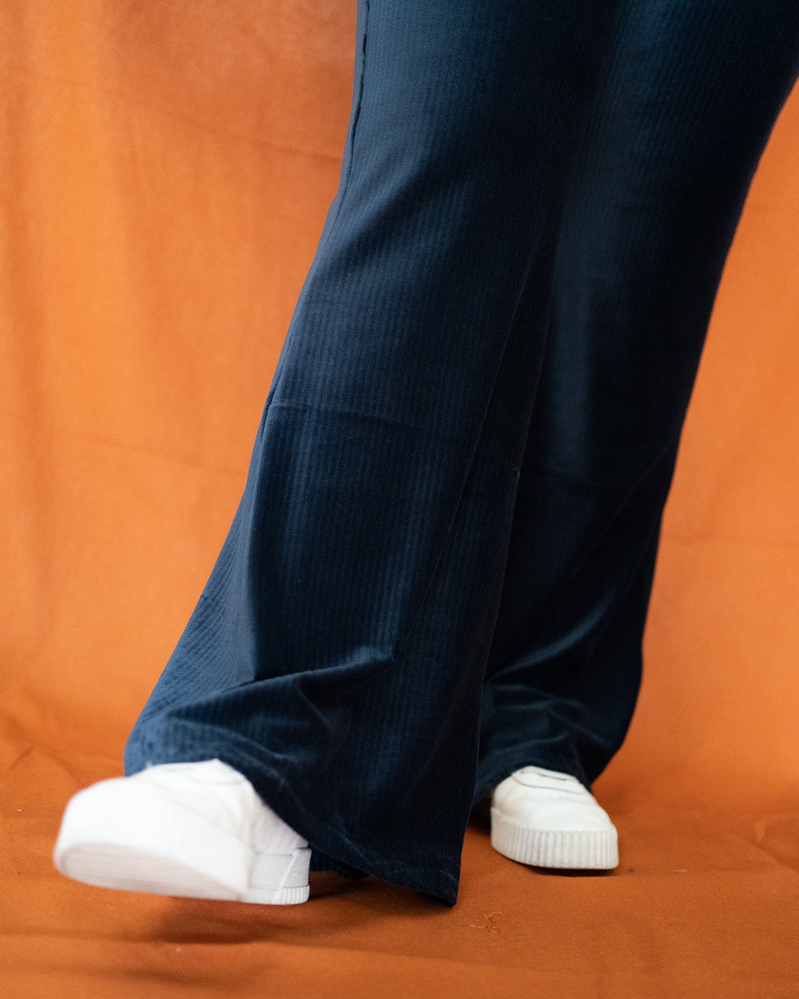 Puck (navy) Flared pants
